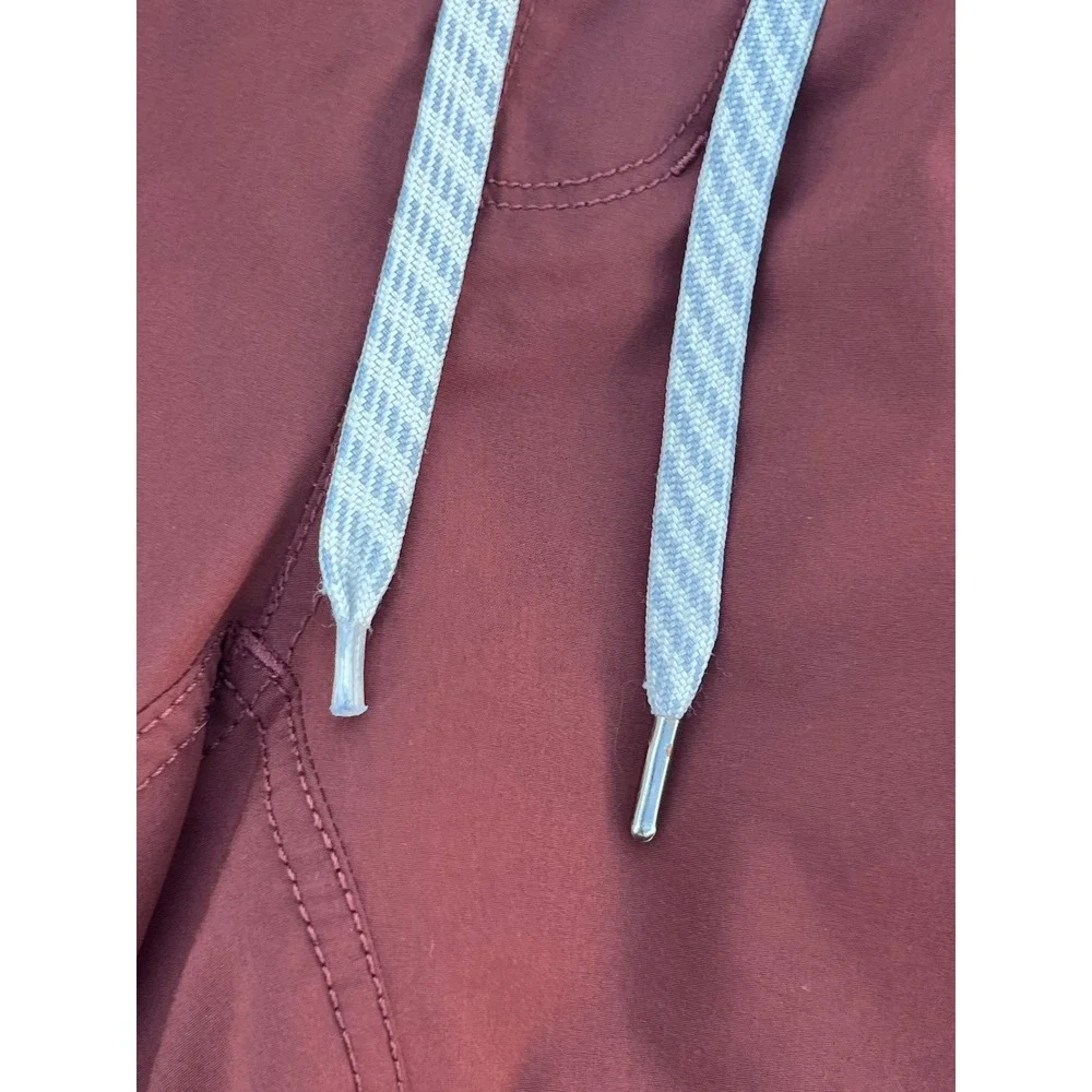 Vuori banks shorts
